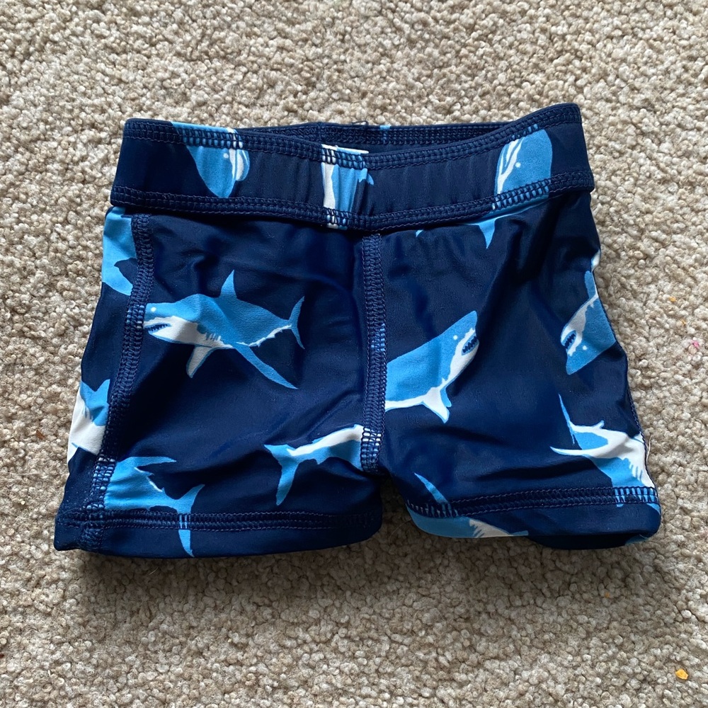 Hannah Andersson size 0-3m shark swim trunks